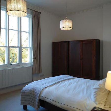 Luxury Apartment Челтнем Екстер'єр фото